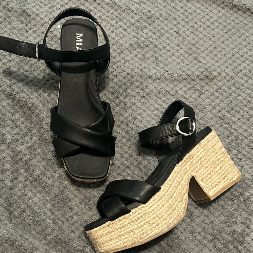 MIA heels